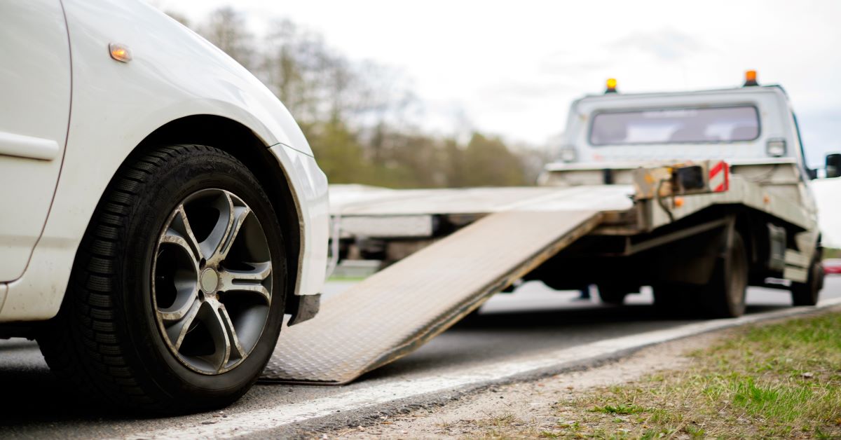 Top 5 Michigan Billboard Companies For Towing Service